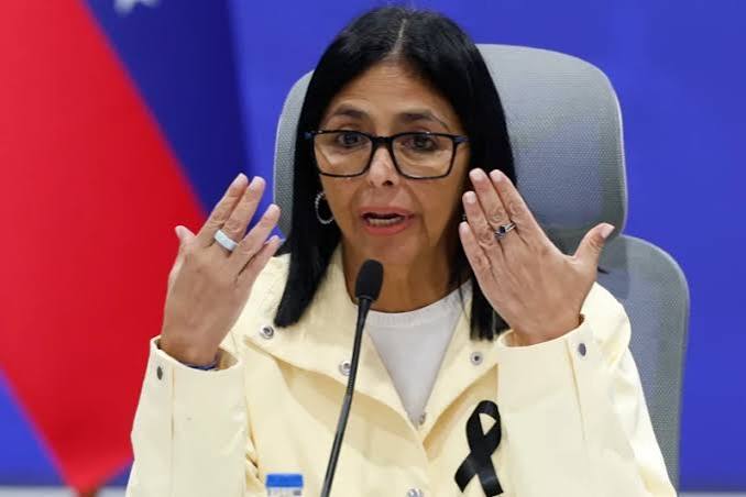 Delcy Rodríguez informa que el acuerdo petrolero con EE.UU. tendrá una vigencia de 25 años