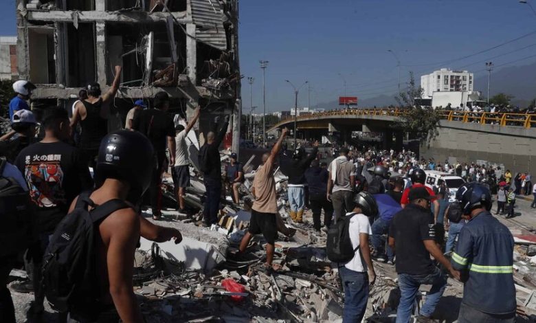 Terremoto de 7.4 en Colombia deja al menos 18 muertos, edificios colapsados y aeropuertos afectados