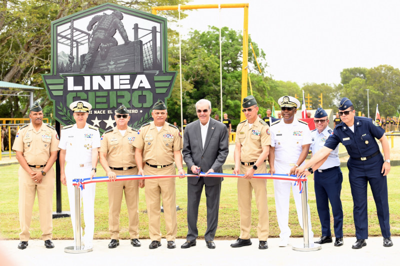 Abinader inaugura el Centro de Entrenamiento Táctico y Visual del Ejército en San Isidro
