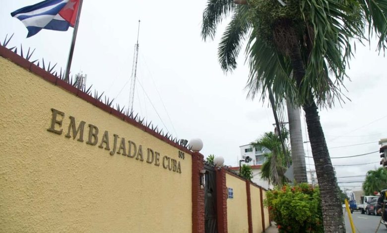 Cuba rechaza «enérgicamente» expulsión 9 diplomáticos de RD