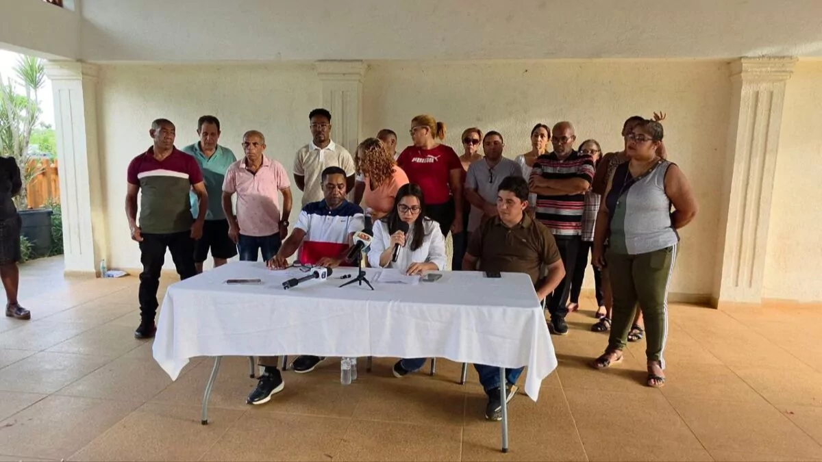 “Ya no aguantamos más”: residentes de Ciudad Juan Bosch reclaman soluciones